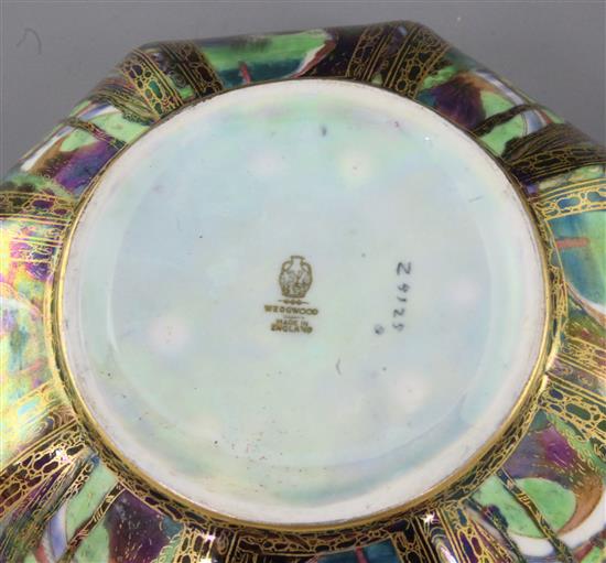 A Wedgwood Fairyland lustre 9 inch octagonal bowl, designed Daisy Makeig-Jones, 22.8cm